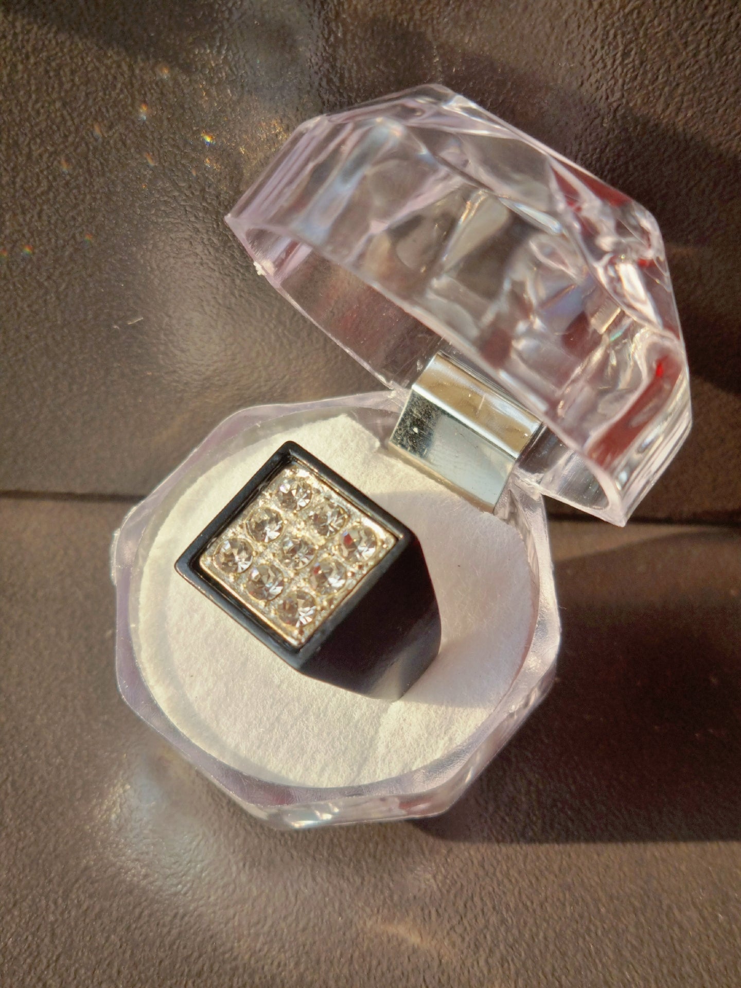 DIAMOND ICE RING