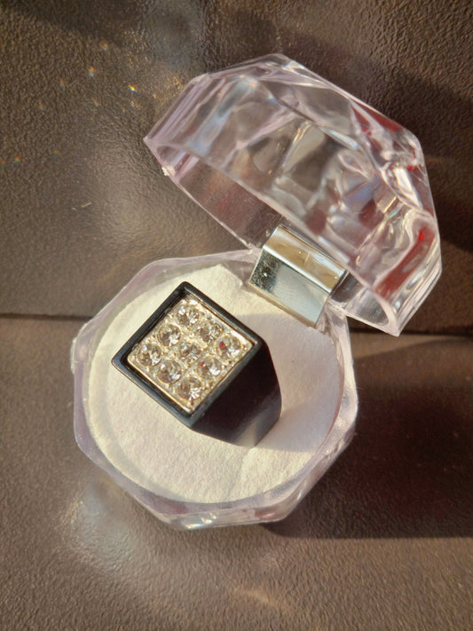 DIAMOND ICE RING