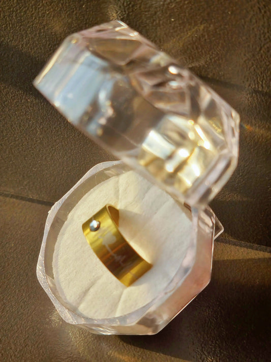 SIMPLE DIAMOND RING